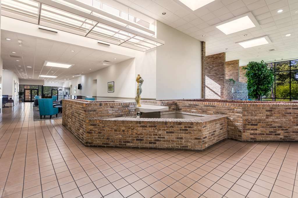 Oyo Townhouse Owensboro West Hotel Interior photo